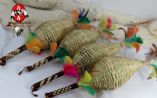 Maracá de Palha Indigena Guarani Chocalho Médio (556) por R$25,00 Artesanato Reciclavel Facil ~ Maracá de Palha Indigena Guarani Chocalho Médio (556) por R$25,00